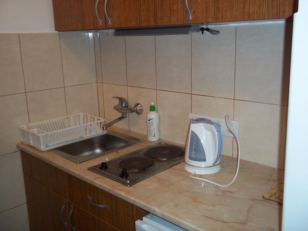Apartments Montenegro Risan Cuckovic Phòng bức ảnh