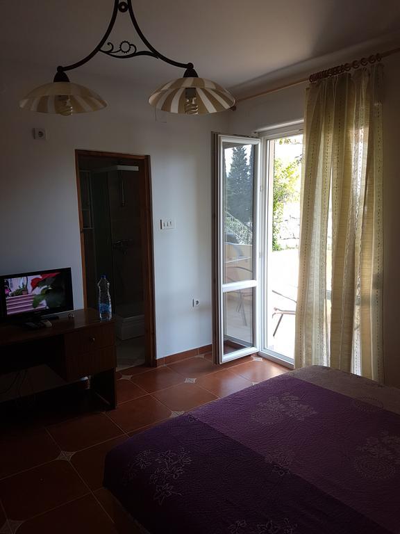 Apartments Montenegro Risan Cuckovic Ngoại thất bức ảnh