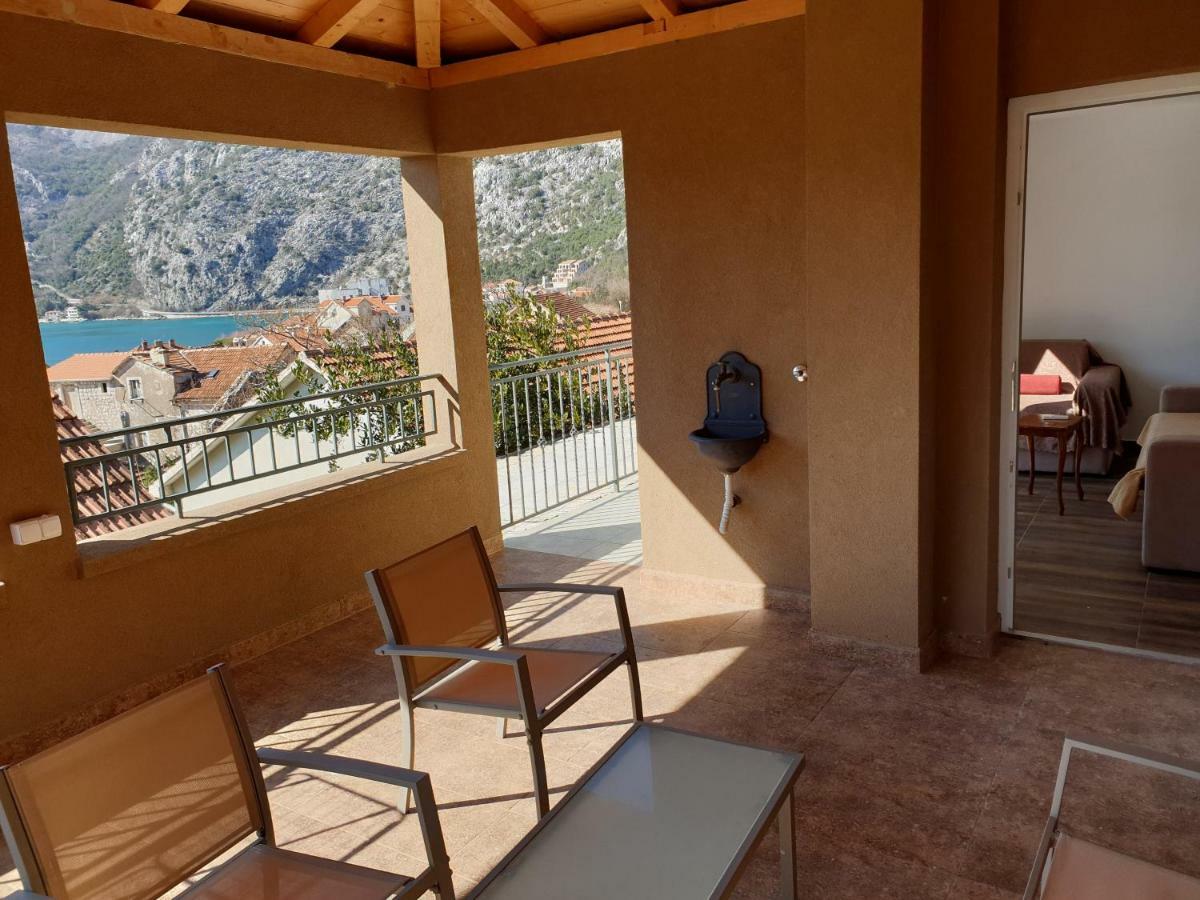 Apartments Montenegro Risan Cuckovic Ngoại thất bức ảnh