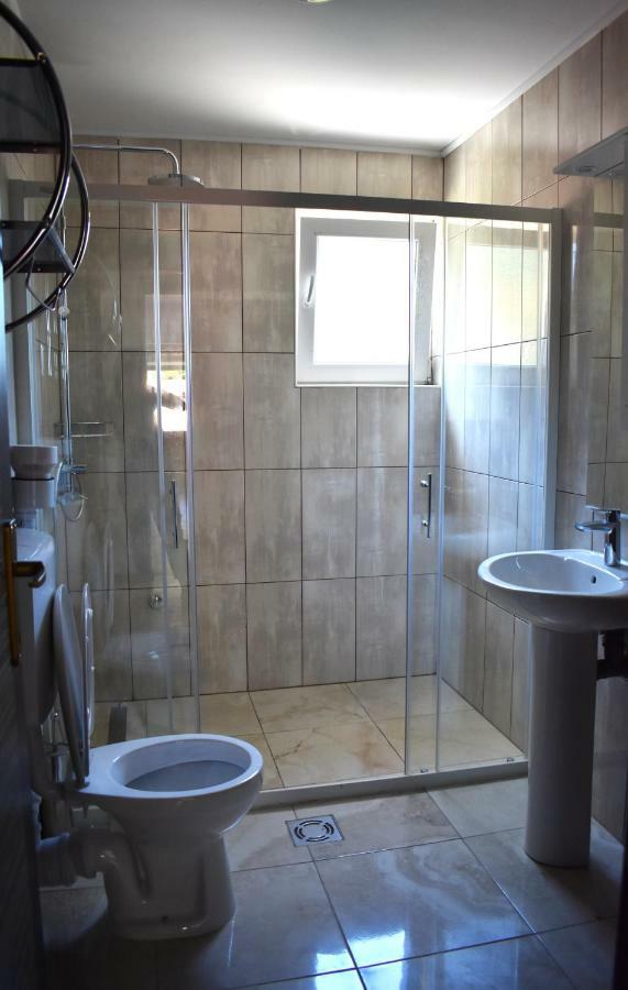 Apartments Montenegro Risan Cuckovic Ngoại thất bức ảnh